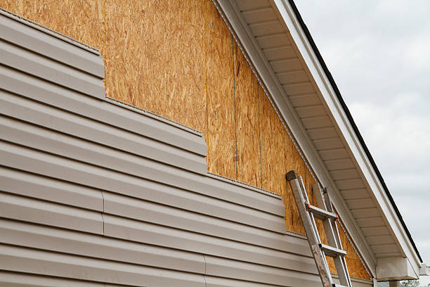 24/7 Emergency Siding Repair experts in Monongahela, PA